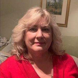 Meet your Posher, Janet